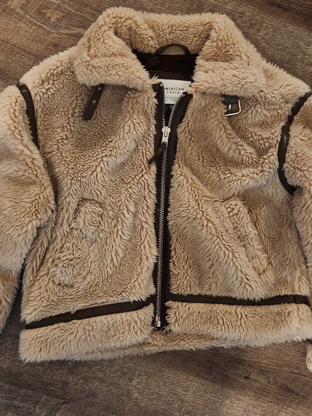 American Eagle Outfitters Tan Sherpa Zip-Up Jacket with Dark Trim